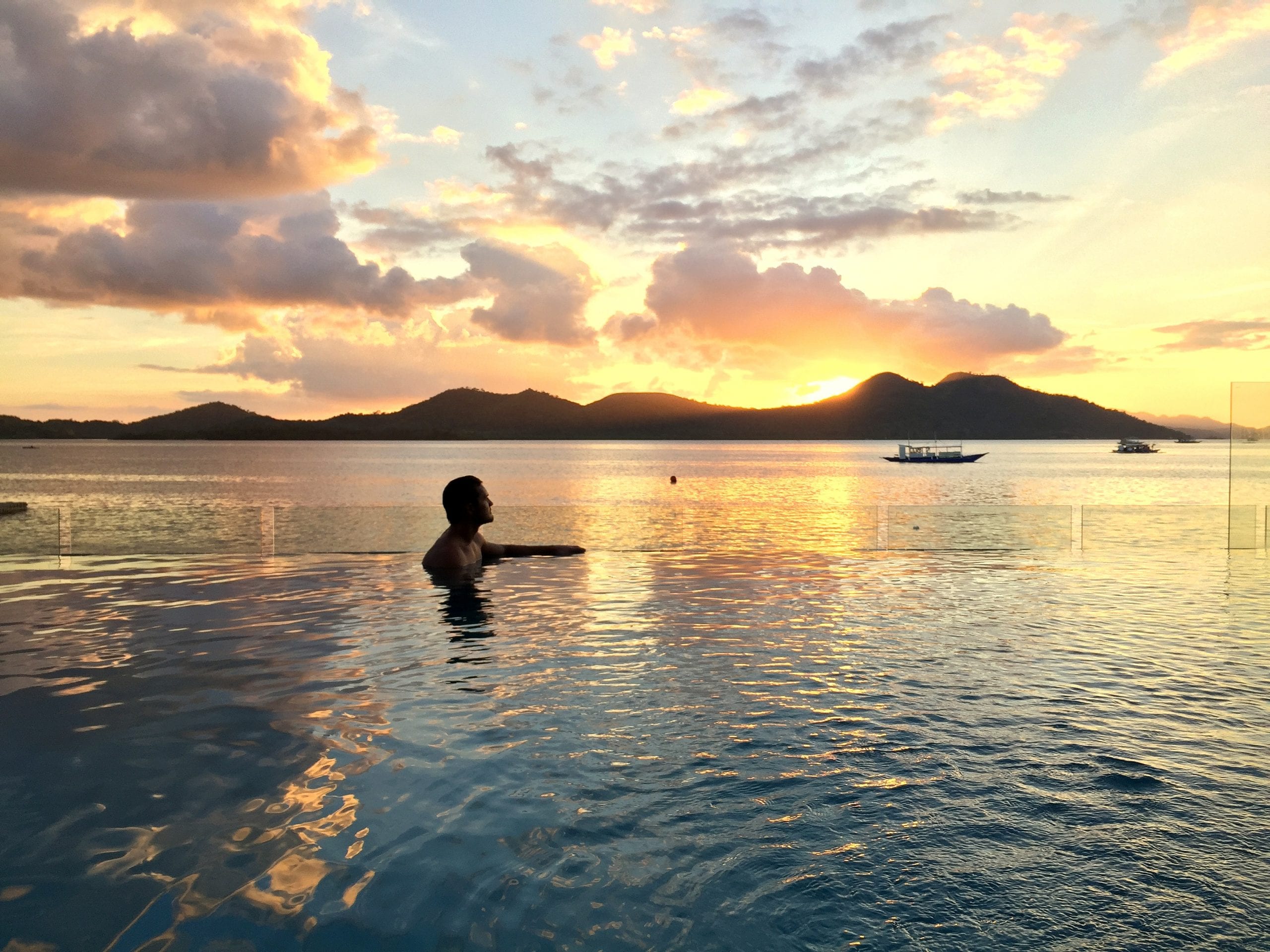 Two Seasons Coron Bayside Hotel