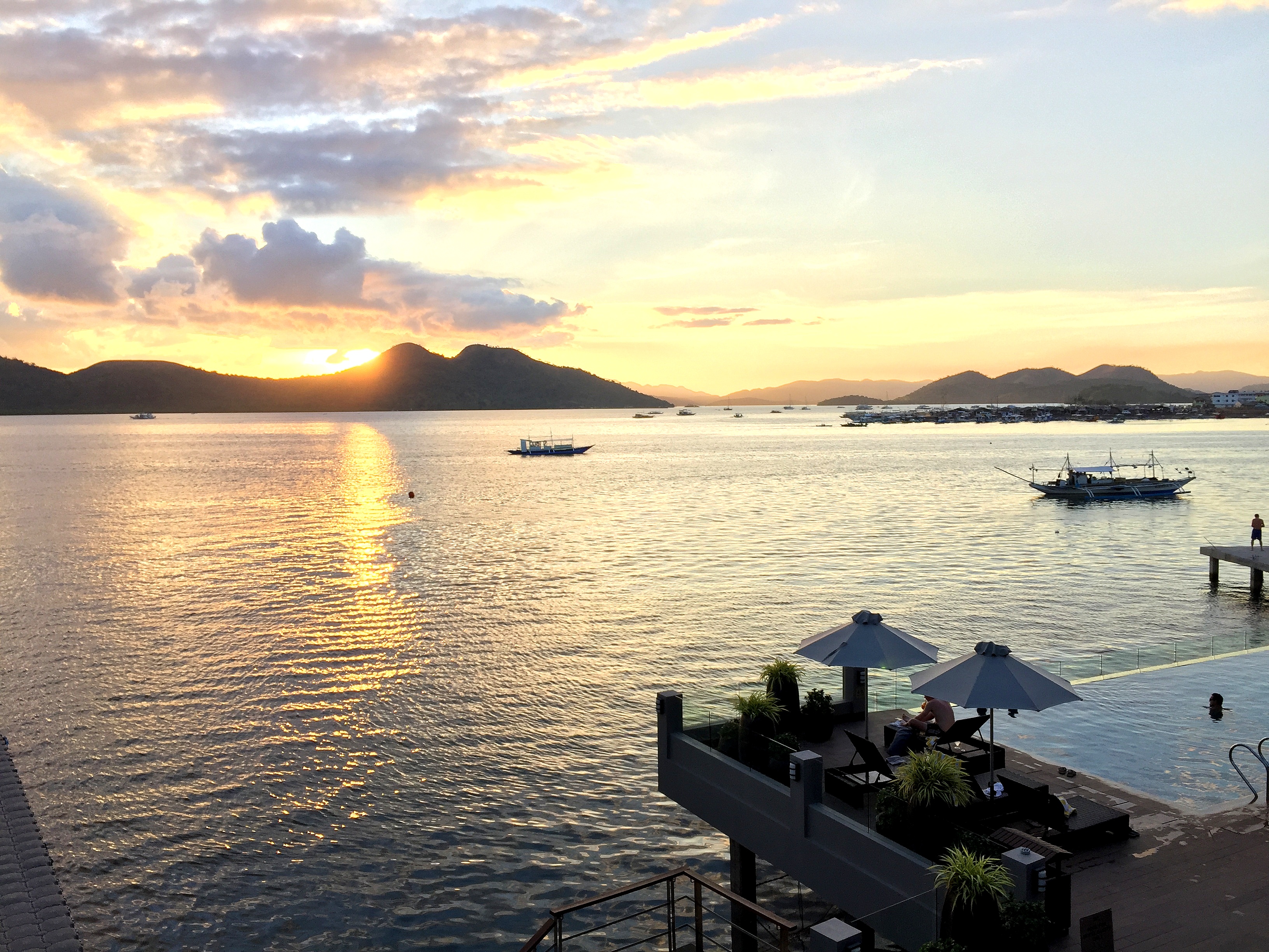 Two Seasons Coron Bayside